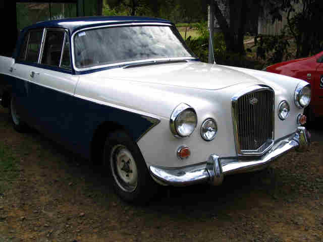 Wolseley 6/99 - Front drivers side - most trim is now fitted